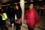Shabana and Tanvi Azmi arrive at Mumbai Airport from IIFA, Macau on 14th June 2009 (2).JPG