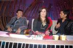 Anu Malik, Farah Khan, Ritesh Deshmukh on the sets of Entertainment Ke Liye Kuch Bi Karega in Yashraj Studios on 22nd June 2009.JPG
