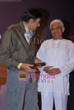 Dev Anand, Pyarelal honoured by Whistling Woods in Indira Gandhi Institute on 18th July 2009  (5)~0.JPG