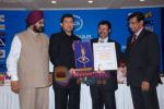 Tanay  Chheda awarded Pride of India Awards by former Deputy PM of Thailand in Taj Land_s End on 20th July 2009 (4).JPG
