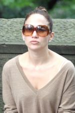 Jennifer Lopez at the Location For THE BACK-UP PLAN ON July 22, 2009 on the Streets of Manhattan, NY (41).jpg