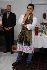Aamir Khan welcomes Teach For America chief Wendy Kopp on 28th July 2009 (11).JPG