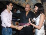 Sayali Bhagat, Bala giri at Bala Giri_s birthday bash in Kino_s Cottage on 3rd Aug 2009 (4).jpg