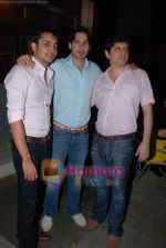 Dino Morea at Dino Morea_s Crepe Station launch in Oshiwara on 5th Aug 2009 (50).JPG
