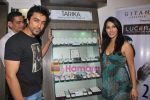 Sophie Chaudhary and Aashish Chaudhary at the launch of Lucera collection at Gitanjali in Infinity Mall on 19th Aug 2009 (10).JPG