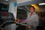 Sanjay Dutt graces at Healthworks gym 1st anniversary in Thane, Mumbai on 22nd Aug 2009 (7).JPG