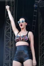Katy Perry at The V Festival at Weston Park on 23.08.09 - IANS-PHOTO Katy Perry at The V Festival at Weston Park on 23.08.09 - IANS-PHOTO (13).jpg