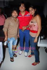 Kailash Kher, Shaan at Sonal Sehgal_s bash in Puro, Bandra on 26th Aug 2009 (3).JPG