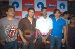 Sohail Khan, Arbaaz Khan promote Kisaan at Reliance store in Kandivli, Mumbai on 26th Aug 2009 (14).JPG