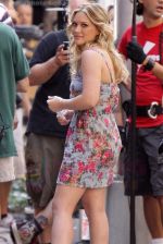 Hilary Duff On The Set Of GOSSIP GIRL in New York City on 26th August 2009 (37).jpg
