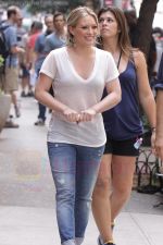 Hilary Duff On The Set Of GOSSIP GIRL in New York City on 26th August 2009 (54).jpg