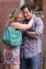 Hilary Duff and Penn Badgley On The Set Of GOSSIP GIRL in New York City on 26th August 2009 (20).jpg