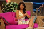 Priyanka Chopra on Farha Khan show Tere Mere Beach  Mein in Star Plus on 29th Aug 2009 (12).JPG