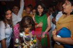 Priyanka Chopra seeks Ganesha_s blessing in Andheri on 1st Sep 2009 (2).JPG
