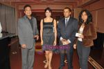 Gul Panag, Sanjay Gupta, Chetan Bhagat  at Chivas Dinner Bash in Hilton on 3rd Sep 2009 (2).JPG