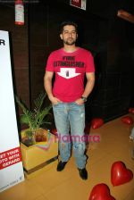 Aftab Shivdasani at Ugly Truth premiere in Cinemax on 9th Sep 2009 (3).JPG