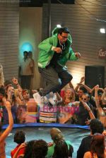 Akshay Kumar on the sets of Blue in Filmcity on 18th Sep 2009 (12).JPG