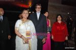 Jaya and Amitabh Bachchan at GQ Man of the Year Awards in Mumbai on 27th Sep 2009 (3).JPG