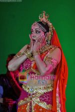 Hema Malini_s performance in Santacruz, Mumbai on 27th Sep 2009 (5).JPG