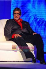 Amitabh Bachchan at the preess meet of Bigg Boss Season 3 on COLORS in Taj Land_s End on 29th Sep 2009 (18).JPG