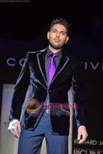 Yuvraj Singh at The Collective show in Palladium  on 9th Oct 2009 (76).JPG