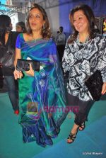 at Karan Johar Show in HDIL Couture Week, Mumbai on 16th Oct 2009 (24).JPG