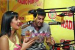 Katrina Kaif, Ranbir Kapoor promote Ajab Prem ki Ghazab Kahani on Radio Mirchi in Mumbai on 2nd Nov 2009  (21).JPG