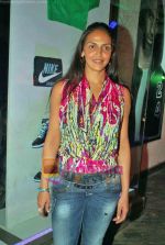 Esha Deol at Nike Sportswear Launch in Vie Lounge, Mumbai on 6th Nov 2009 (3).JPG