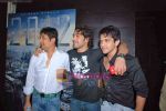 Shekhar Suman, Adhyayan Suman, Aditya Narayan at 2012 premiere in Cinemax on 11th Nov 2009 (2).JPG