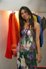 at Creo store launch in Kemps Corner on 11th Nov 2009 (10).JPG