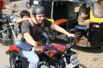 Sohail Khan with his son at Harley Davidson rally from VT to Bandra on 15th Nov 2009 (10).JPG