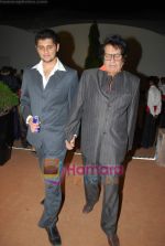 Manoj Kumar at Lalit Intercontinental 1st anniversary in Andheri, Mumbai on 19th Nov 2009 (32).JPG