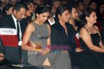 Deepika Padukone, Shahrukh Khan at Cosmopolitan Awards in Mumbai on 20th Nov 2009 (8).JPG
