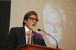 Amitabh Bachchan at the launch of Om Puri_s biography titled Unlikely Hero in ITC Grand Central, Mumbai on 23rd Nov 2009 (7).JPG