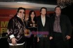 Bappi Lahiri meets Hollywood Music Promoters in Le Meridien, Mumbai on 27th Nov 2009 (4).JPG