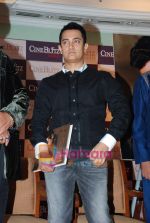Aamir Khan at Cineblitz Gold issue launch in Taj Land_s End on 30th Nov 2009 (18).JPG