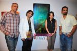 Soha Ali Khan, Kunal Deshmukh at Shailesh Achrekar_s paintings preview in Mumbai on 10th Dec 2009 (3).JPG