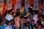 Sonam Kapoor celebrates Christmas with Anganwadi children in Mumbai on 19th Dec 2009 (35).JPG