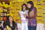 Sushmita Sen, Shobha De at Shobha De_s book- S Secret launch in Landmark, Infinity Mall on 21st Dec 2009 (19).JPG