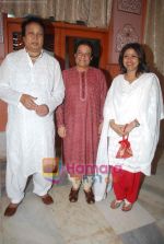 Anup Jalota with Bhupendra and Mitali Jalota at the Music Launch of Girdhar Ke Rang in Iskon on 21st Dec 2009.jpg