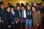 Shahrukh Khan, Aamir Khan, Sharman Joshi, Rajkumar Hirani, Vidhu Vinod Chopra at 3 Idiots premiere in IMAX Wadala, Mumbai on 23rd Dec 2009 (6).JPG