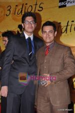 Aamir Khan at 3 Idiots premiere in IMAX Wadala, Mumbai on 23rd Dec 2009 (177).JPG