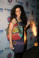 Sona Mohapatra at atistaloud.com launch in Vie Lounge on 7th Jan 2009 (3).JPG