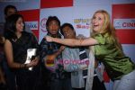Raju Shrivastav, Sunil Pal, Claudia Ciesla at Bhavnao Samja Karo film premiere in Cinemax on 13th Jan 2010 (6).JPG