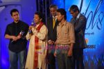 Aamir Khan at IBN7 Super Idols to honor achievers with disability in Taj Land_s End on 19th Jan 2010 (6).JPG