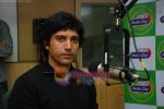 Farhan Akhtar at Radio City studio in Bandra on 28th Jan 2010 (13).JPG