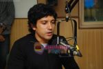 Farhan Akhtar at Radio City studio in Bandra on 28th Jan 2010 (3).JPG