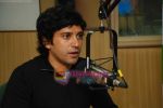 Farhan Akhtar at Radio City studio in Bandra on 28th Jan 2010 (5).JPG
