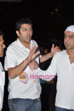 Bollywood pays homage to Aamir Khan_s father Tahir Hussain in Bandra, Mumbai on 3rd Feb 2010 (50).JPG