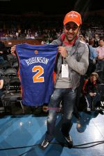 Ranbir Kapoor in New York visiting his athlete friends from the NBA on 22nd Jan 2010 (9).jpg